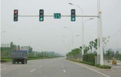 交通信號燈桿件如何維護和保養(yǎng)？